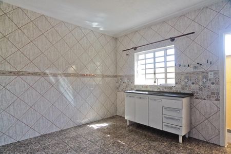 Casa para alugar com 120m², 1 quarto e 2 vagas