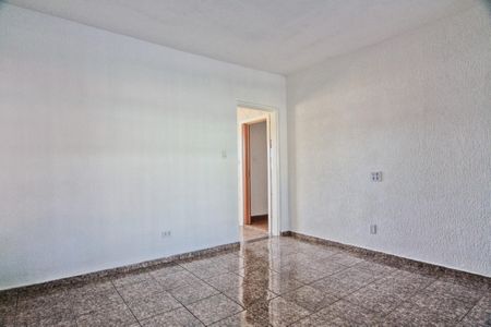 Casa para alugar com 1 quarto, 120m² em Vila Santa Edwiges, São Paulo