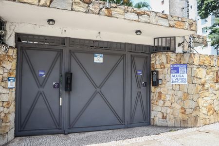 Apartamento para alugar com 89m², 2 quartos e 2 vagas Apartamento para alugar com 89m², 2 quartos e 2 vagasFachada com placa