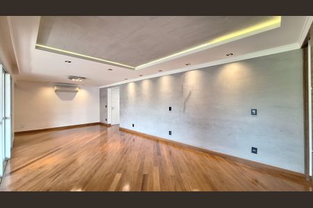 Sala de apartamento à venda com 3 quartos, 128m² em Água Branca, São Paulo