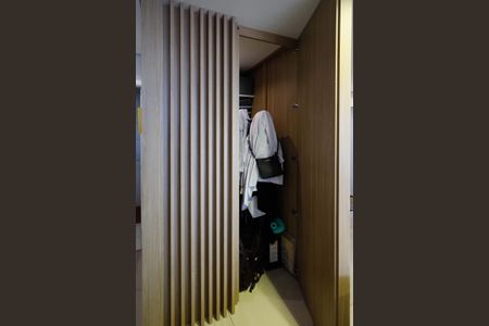 Apartamento à venda com 82m², 3 quartos e 1 vagaArmário