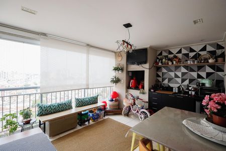 Apartamento à venda com 82m², 3 quartos e 1 vagaVaranda 