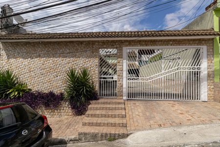 Casa de condomínio para alugar com 64m², 2 quartos e 1 vaga Casa de condomínio para alugar com 64m², 2 quartos e 1 vagaFachada