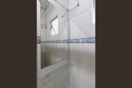 Casa de condomínio para alugar com 64m², 2 quartos e 1 vaga Casa de condomínio para alugar com 64m², 2 quartos e 1 vagaBanheiro