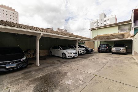 Casa de condomínio para alugar com 64m², 2 quartos e 1 vaga Casa de condomínio para alugar com 64m², 2 quartos e 1 vagaGaragem