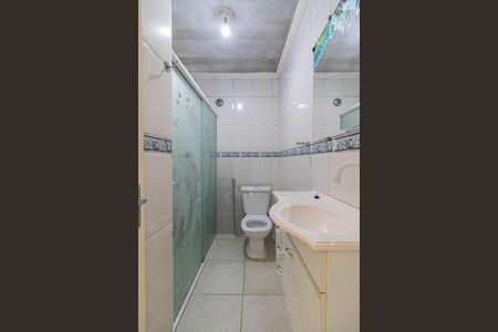 Casa de condomínio para alugar com 64m², 2 quartos e 1 vaga Casa de condomínio para alugar com 64m², 2 quartos e 1 vagaBanheiro
