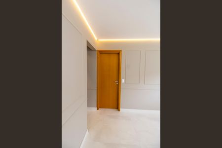 Apartamento para alugar com 139m², 3 quartos e 2 vagasCorredor
