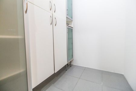 Apartamento para alugar com 139m², 3 quartos e 2 vagasQuarto de Serviço