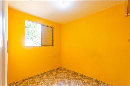 Quarto 1 de casa para alugar com 2 quartos, 50m² em Vila Pereira Cerca, São Paulo