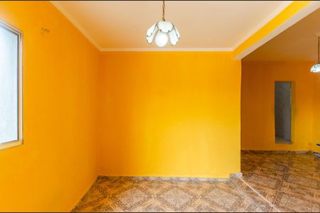 Sala de casa para alugar com 2 quartos, 50m² em Vila Pereira Cerca, São Paulo