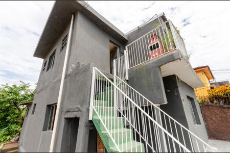 Casa para alugar com 50m², 1 quarto e sem vagaÁrea externa