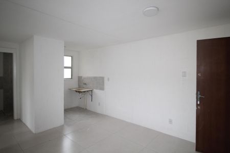 Sala de apartamento à venda com 2 quartos, 39m² em Mário Quintana, Porto Alegre