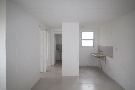 Sala de apartamento à venda com 2 quartos, 39m² em Mário Quintana, Porto Alegre