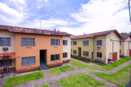 Vista da Sala de apartamento para alugar com 2 quartos, 60m² em Laranjal, São Gonçalo