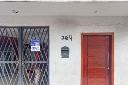 Fachada e placa WXHH-114 de kitnet/studio para alugar com 1 quarto, 28m² em Liberdade, São Paulo