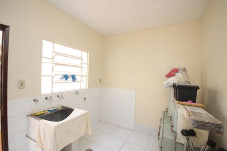 Casa para alugar com 160m², 4 quartos e 2 vagasÁrea de Serviço