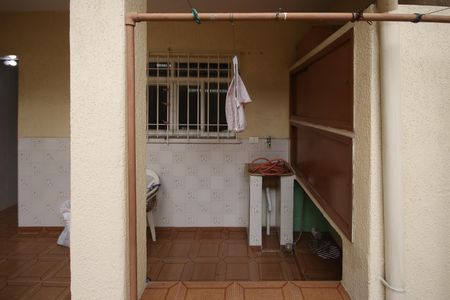 Casa para alugar com 160m², 4 quartos e 2 vagasÁrea de Serviço / Quintal