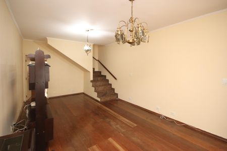 Casa para alugar com 160m², 4 quartos e 2 vagasSala 