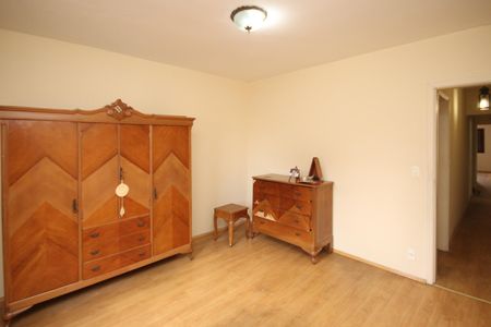 Casa para alugar com 160m², 4 quartos e 2 vagasQuarto 2