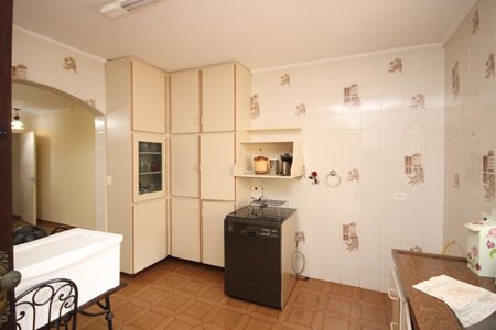 Casa para alugar com 160m², 4 quartos e 2 vagasCozinha 