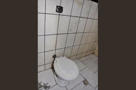 Casa para alugar com 60m², 2 quartos e sem vagaDetalhe - Banheiro Social