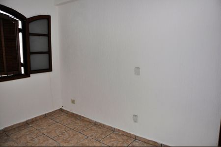 Casa para alugar com 60m², 2 quartos e sem vagaDetalhe - Quarto 02