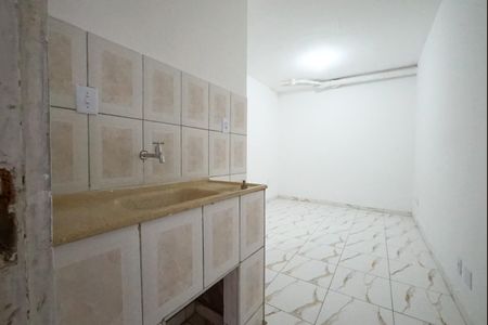 Studio para alugar com 25m², 1 quarto e sem vaga Studio para alugar com 25m², 1 quarto e sem vagaCozinha