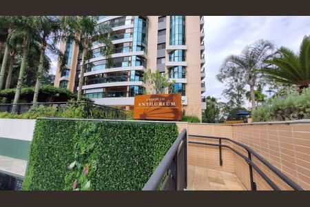 Apartamento para alugar com 160m², 3 quartos e 3 vagas