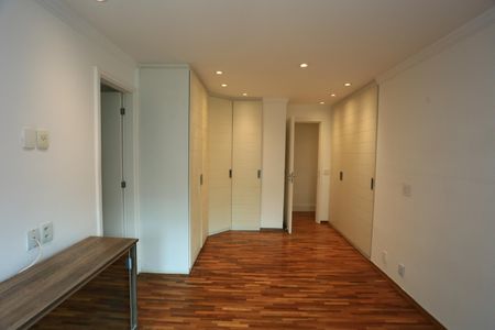 Apartamento para alugar com 160m², 3 quartos e 3 vagas