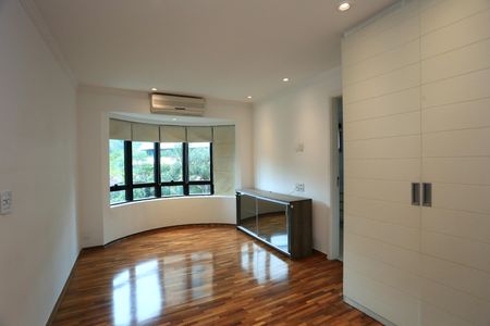 Apartamento para alugar com 160m², 3 quartos e 3 vagas