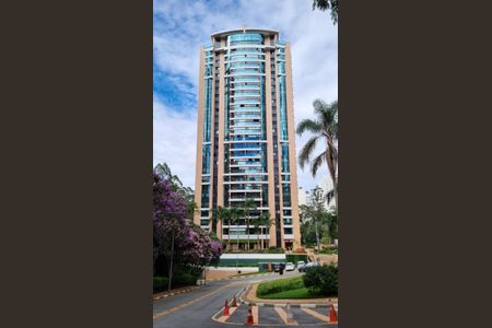 Apartamento para alugar com 160m², 3 quartos e 3 vagas