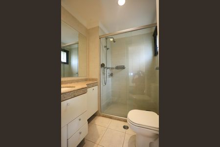 Apartamento para alugar com 160m², 3 quartos e 3 vagas