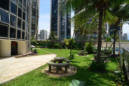 Apartamento para alugar com 89m², 2 quartos e 2 vagas Apartamento para alugar com 89m², 2 quartos e 2 vagasÁrea Comum - Área Verde