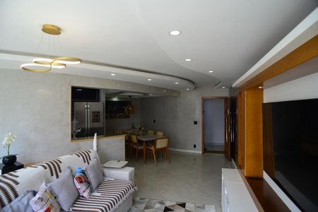 Apartamento para alugar com 89m², 2 quartos e 2 vagas Apartamento para alugar com 89m², 2 quartos e 2 vagasSala