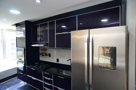 Apartamento para alugar com 89m², 2 quartos e 2 vagas Apartamento para alugar com 89m², 2 quartos e 2 vagasCozinha