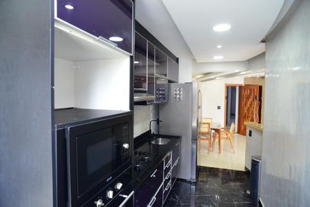 Apartamento para alugar com 89m², 2 quartos e 2 vagas Apartamento para alugar com 89m², 2 quartos e 2 vagasCozinha