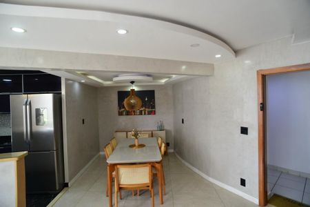Sala de apartamento para alugar com 2 quartos, 89m² em Barra da Tijuca, Rio de Janeiro