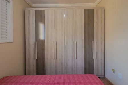Quarto 1 de apartamento para alugar com 2 quartos, 64m² em Vila Assis Brasil, Mauá
