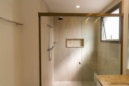 Apartamento à venda com 136m², 3 quartos e 2 vagasBanheiro Suíte 3