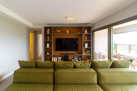 Sala de apartamento à venda com 3 quartos, 136m² em Campo Belo, São Paulo