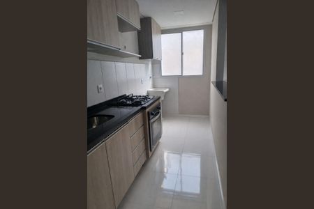Cozinha de apartamento para alugar com 2 quartos, 47m² em Vila Mogilar, Mogi das Cruzes