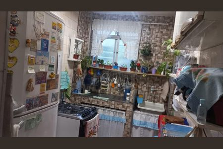 Cozinha de apartamento para alugar com 2 quartos, 48m² em Olaria, Rio de Janeiro