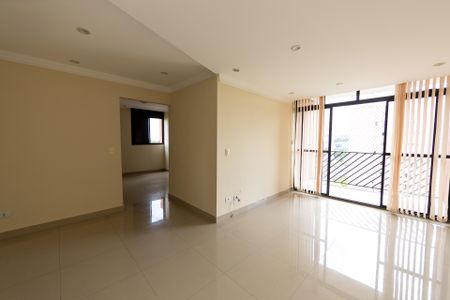 Sala de apartamento para alugar com 3 quartos, 80m² em Tamboré, Barueri