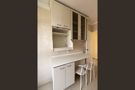 Apartamento para alugar com 80m², 3 quartos e 2 vagas Apartamento para alugar com 80m², 3 quartos e 2 vagasCozinha