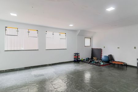 Apartamento para alugar com 54m², 2 quartos e 1 vaga Apartamento para alugar com 54m², 2 quartos e 1 vagaÁrea comum - Academia