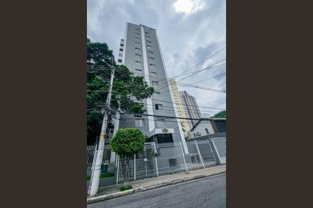 Apartamento para alugar com 54m², 2 quartos e 1 vaga Apartamento para alugar com 54m², 2 quartos e 1 vagaFachada
