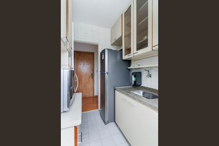 Apartamento para alugar com 54m², 2 quartos e 1 vaga Apartamento para alugar com 54m², 2 quartos e 1 vagaCozinha
