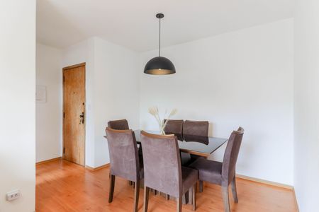 Sala de apartamento para alugar com 2 quartos, 54m² em Cidade Monções, São Paulo