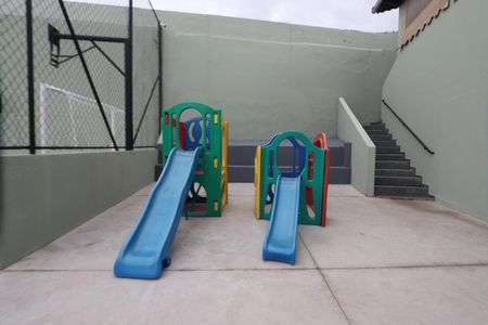 Apartamento para alugar com 80m², 2 quartos e 1 vagaÁrea comum - Playground