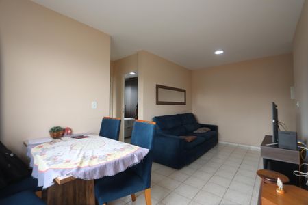 Sala de apartamento para alugar com 2 quartos, 80m² em Vila Olinda, São Paulo